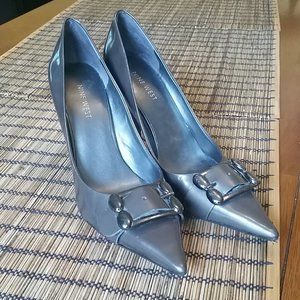 Nine West high heels size 6.5 (6 1/2) color pewter